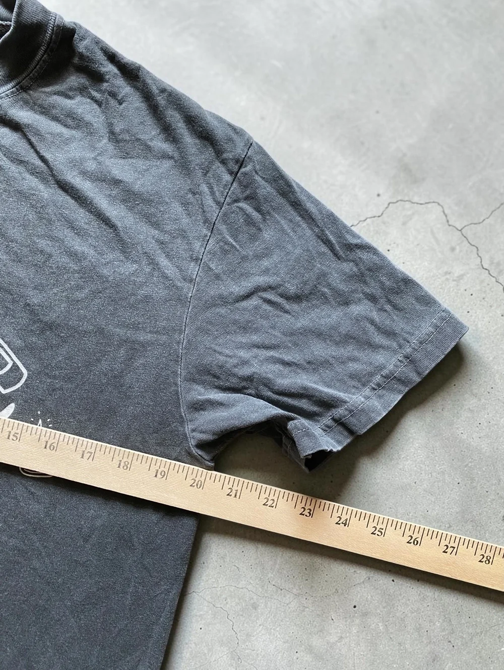 Comfort Colors Women T-Shirt M Relaxed Grey Cotton Girls Gone Mild Graphic Tee - Picture 2 of 6